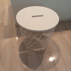 IKEA収納テーブル中古取引中!