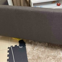 分解可能な2人掛けソファの画像