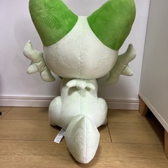 【美品】台北　ニャオハ　特大ぬいぐるみの画像