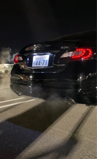 H23年式　フーガハイブリッド  ベースグレード