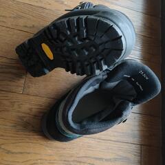 montbell ゴアテックスの画像