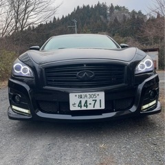 H23年式　フーガハイブリッド  ベースグレードの画像
