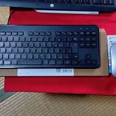 一体型パソコン。23.8インチ  超美品。爆速。最新バージョン24H2 Windows11  Microsoft office 2021 Lenovo IdeaCentre AIO 3 第十世代 Pentium GOLD G6400T メモリ 8GB 新品SSD 512GBの画像
