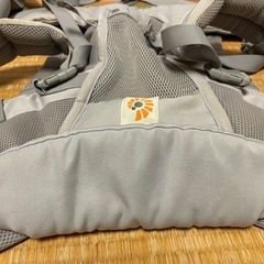 ergo baby 抱っこひもの画像
