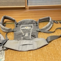 ergo baby 抱っこひもの画像