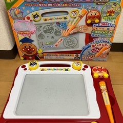 【無料】アンパンマンおもちゃと絵本の画像