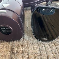 シャーク　コードレス　ハンディ２in１掃除機の画像