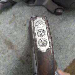J331 ★dyson★サイクロン式掃除機★DC63★2014年製の画像