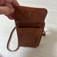 斜めがけ　ショルダー　スマホケース付き　バッグの画像