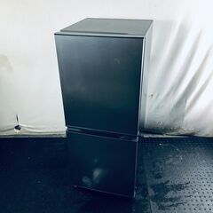 ID:rg220571 アクア AQUA 冷蔵庫 一人暮らし 中古 2023年製 2ドア 135L シルバー ファン式 右開き AQR-14N(S)  【リユース品：状態B】【送料無料】【設置費用無料】
