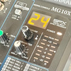 YAMAHA 10chアナログミキシングコンソール MG10XUの画像