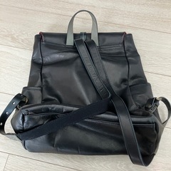 【美品】合皮 メンズリュック マチありの画像