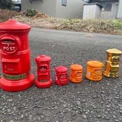昭和レトロなポスト型貯金箱　６個セットの画像
