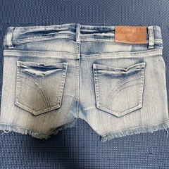 ショートパンツの画像