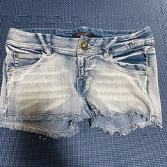ショートパンツ
