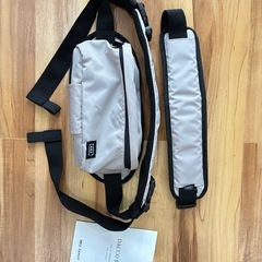 【ほぼ未使用】MKD dacco bag ヒップシート 抱っこバッグ　グレージュの画像