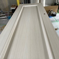 内装業(化粧フィルム工)の画像