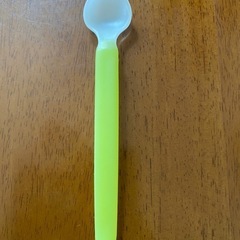 コンビ　離乳食　スプーン