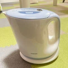 電気ケトル　Toshiba