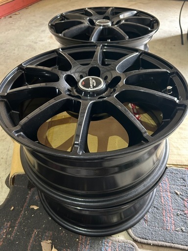 16インチ6.5J＋38 114.3ブラックホイール