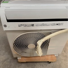 東芝　エアコン RAS-K401M