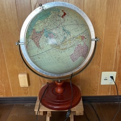 地球儀型ライト