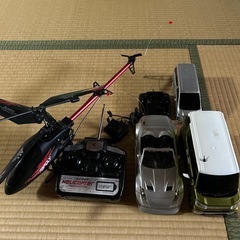 ラジコンカー、ラジコンヘリ ジャンク？
