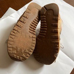 ニューバランス22.5の画像