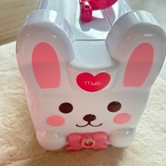 無料メルちゃん救急車とその他おもちゃの画像