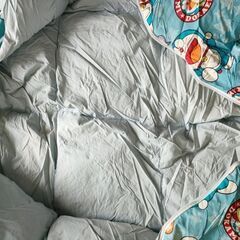 ドラえもん　羽毛布団　寝袋　の画像