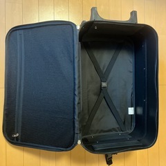 【中古】スーツケース　elesse の画像