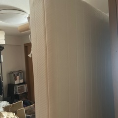 シングル 脚付きボンネルコイルマットレスの画像