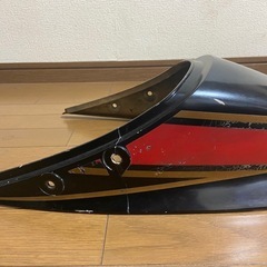 RZテールカウル