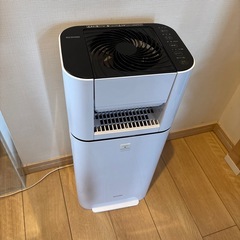 ジャンク　アイリスオーヤマ(Iris Ohyama) KIJDC-L50(ホワイト) サーキュレーター衣類乾燥除湿機 除湿 木造6畳/プレハブ10