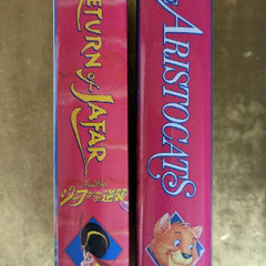 アラジンの逆襲 & おしゃれキャット VHS　英語版、日本語字幕スーパーの画像