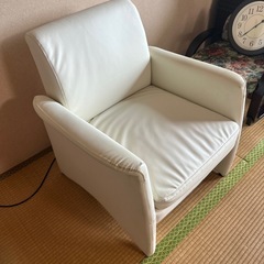 【無料です】1人がけソファーの画像