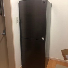 シャープ 冷蔵庫 2020年製 280L（冷蔵155冷凍125）ワンオーナー SJ-PD28F-T  素人ですが運びます