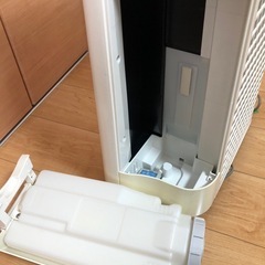 シャープ　空気清浄機の画像