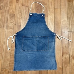 ハンドメイド  デニムエプロン(汚れあり)