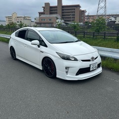 トヨタ　H24 30 プリウス 後期