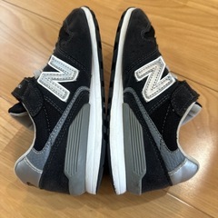 new balance ＊ YV996 ブラック 20cm の画像