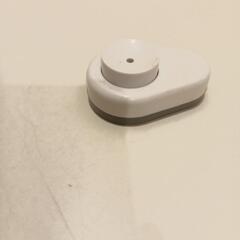 ゆで卵を割る道具の画像