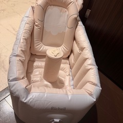 リッチェルふかふかベビーバス/グーンおしりふき おまけ付き