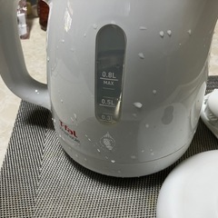 ティファール電気ポットの画像