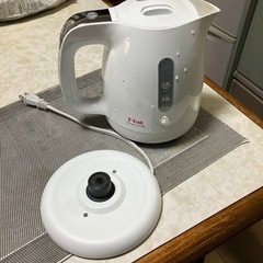 ティファール電気ポットの画像