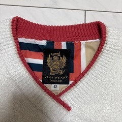 ビバハートセーターの画像