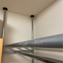 つっぱりハンガーラックの画像