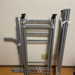 つっぱりハンガーラックの画像
