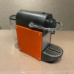 ネスプレッソ コーヒーメーカー C60の画像