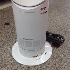 ＊＊＊商談中＊＊＊ジモティー見た！で5%OFF【扇風機】dyson ﾀﾞｲｿﾝ AM07 2021年製 タワーファン:ホワイトの画像